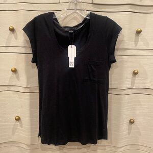 NWT Sanctuary Travelers Twist Scoop Neck Tee Size Small